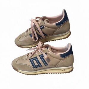 Back 70 Beige and Navy Women's Sneakers